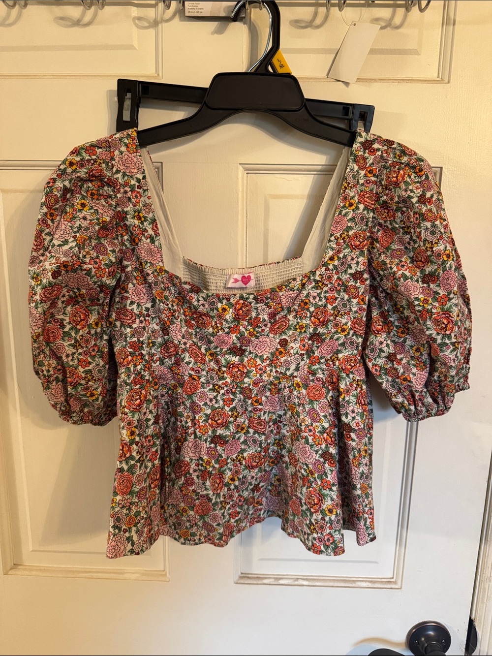 Buddy Love Floral Puff-Sleeve Peplum Top